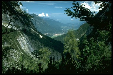 Blick vom Schwarzkopf zurück nach Garmisch-Partenkirchen