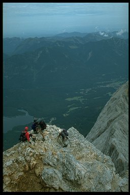 Blick von Klettersteig auf Eibsee